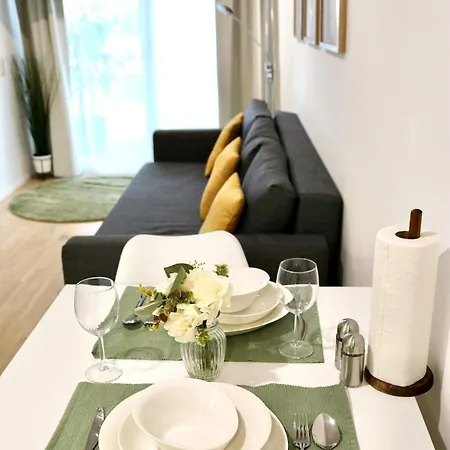 Duha Homes - 1 Apartment, Kueche, Self-check-in, Stellplatz * Ingolstadt
