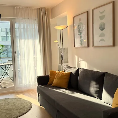 Dutti's - 1 Apartment, Kueche, Self-check-in, Stellplatz * Ingolstadt